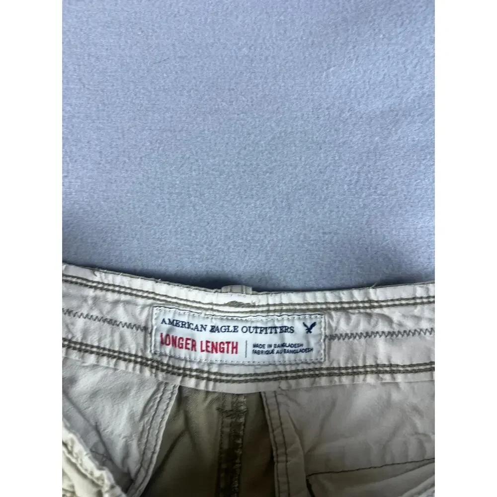 American Eagle Shorts Mens 28 Khaki Chino Flat Front Longer Length Classic